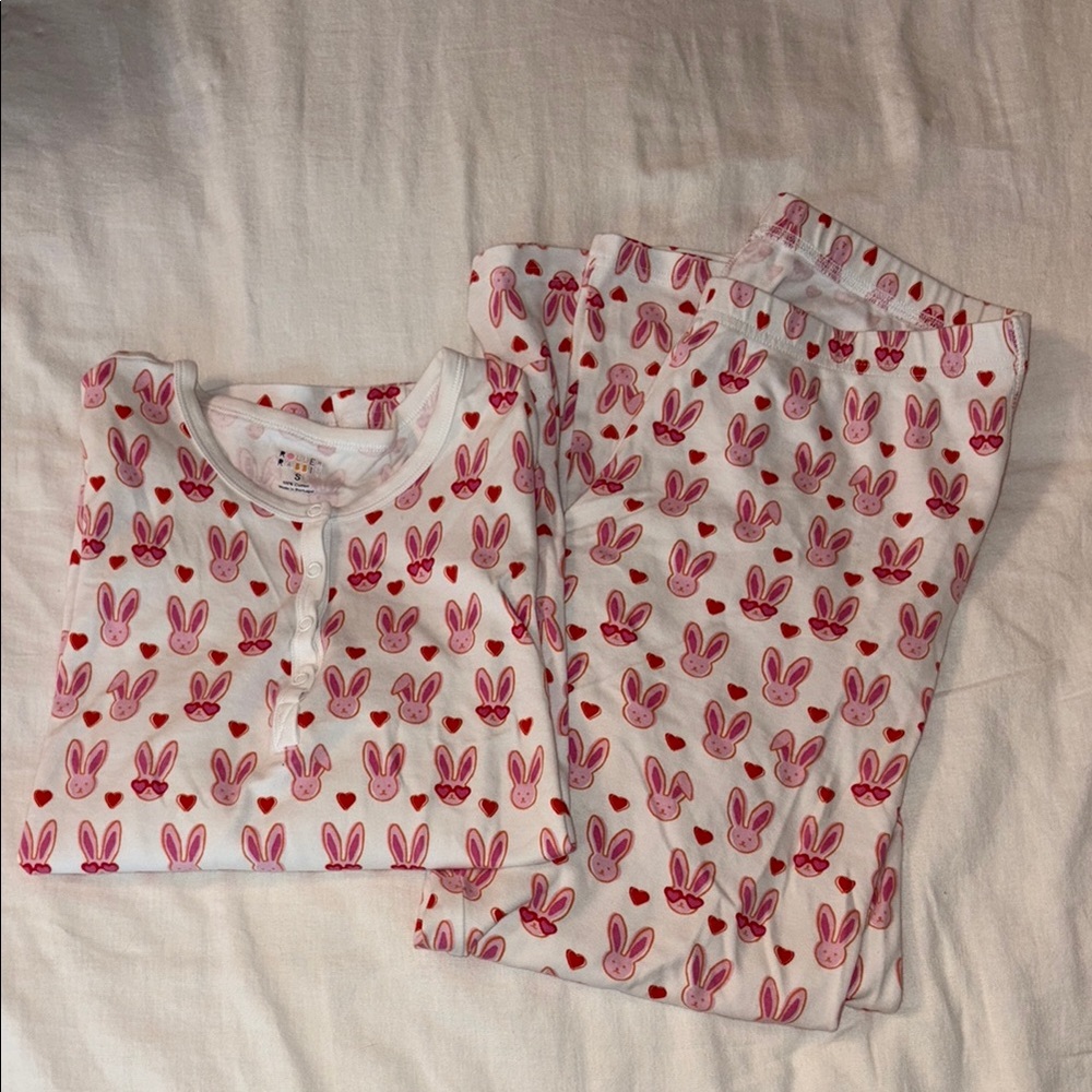 Roller Rabbit Lovestruck Bunny Long-sleeve Pajamas SIZE SMALL